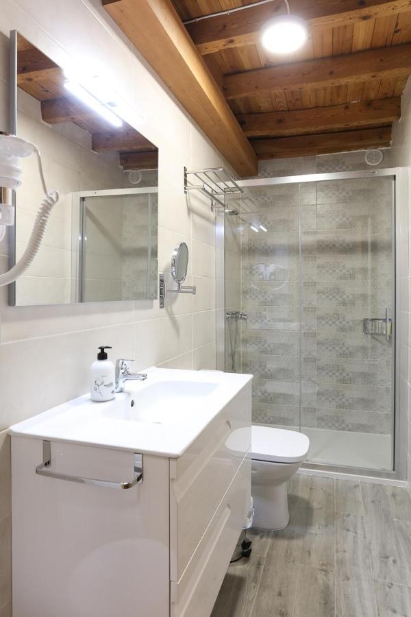 Apartamentos Turisticos Ribera Natura San Martin de Rubiales Exteriör bild