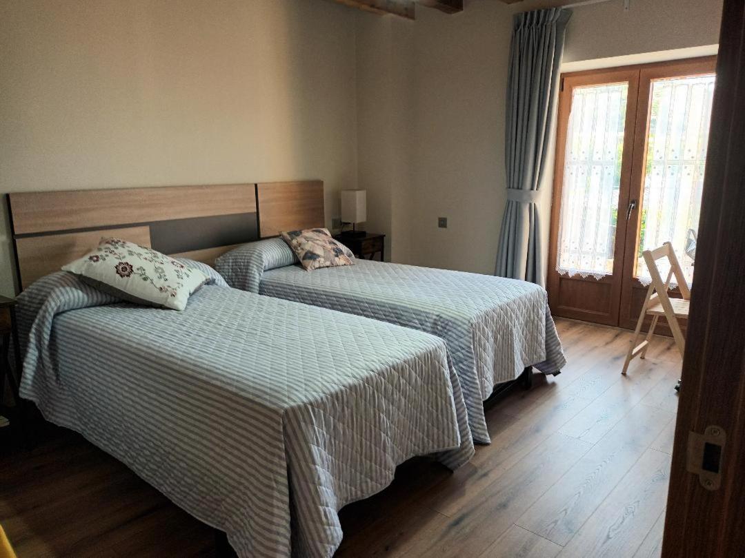 Apartamentos Turisticos Ribera Natura San Martin de Rubiales Exteriör bild